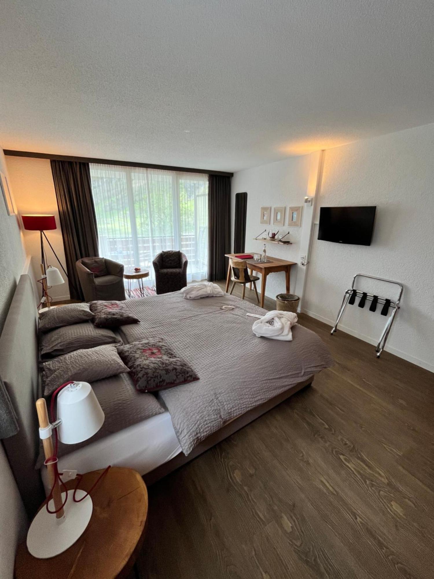 Alfa Superieur - Leukerbad-therme Hotel 3*