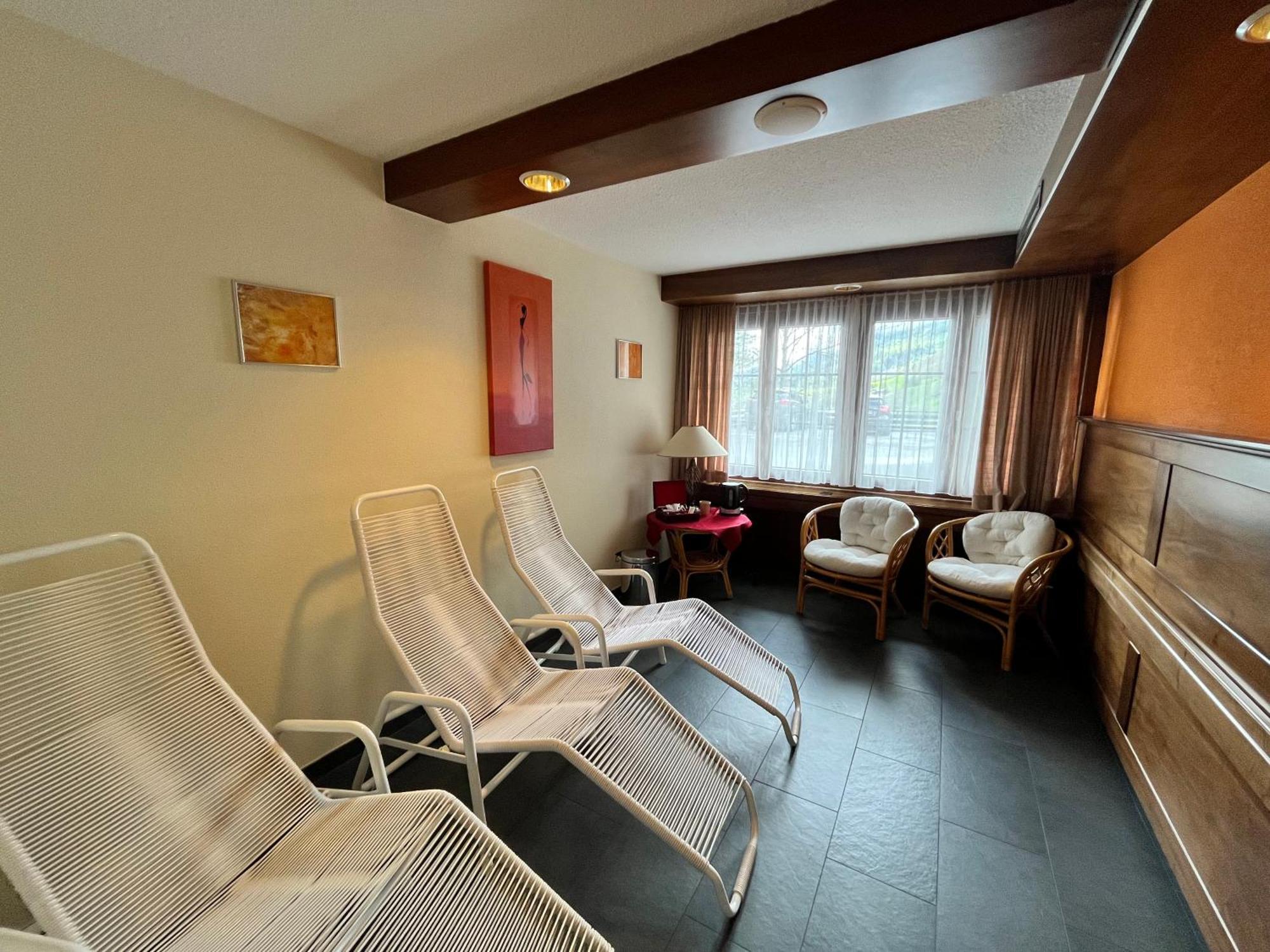 Alfa Superieur - Leukerbad-therme Hotel Leukerbad